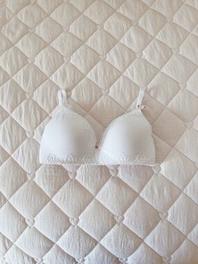 victoria’s secret cotton shadow stripe lightly lined wireless bra white